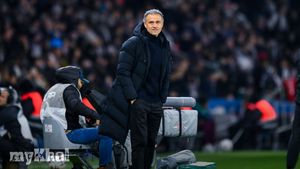 Luis Enrique Commends Paris Saint-Germain's Resilience After Penalty Win Against Lens