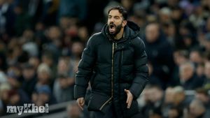 Ruben Amorim Reflects On Manchester United's EFL Cup Loss And Long-Term Title Goals