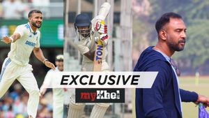 IND vs AUS: 'The way Abhimanyu and Akash Deep have been Ignored is baffling' - Bengal Coach Saurasish Lahiri | Exclusive