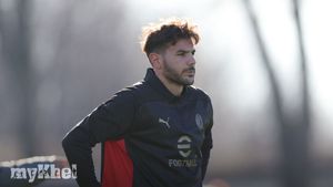 Theo Hernandez Expresses Desire To Renew Contract With AC Milan Amid Form Struggles