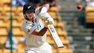 Most Sixes in Test Cricket: Tim Southee Goes Level With Chris Gayle in Fourth For Maximums in Farewell Match