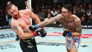 Year Ender 2024: From Holloway’s Knockout to Pereira’s Finish – Top 5 Incredible Moments From UFC This Year
