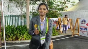 Chess: Vaishali Registers Unexpected Victory in World Blitz Finals Qualifier