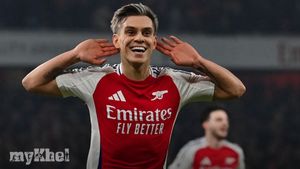 Arsenal Triumphs Over Tottenham 2-1 As Trossard Scores Winning Goal In North London Derby