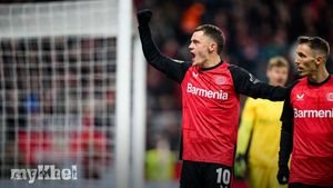 Florian Wirtz Stars As Bayer Leverkusen Defeats Borussia Monchengladbach 3-1 To Keep Pressure On Bayern Munich