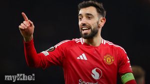 Ruben Amorim Praises Bruno Fernandes As Key Player For Manchester United Amid Struggles