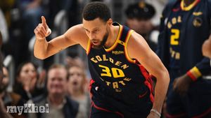 Curry Voices Disappointment Following Warriors' Heavy Defeat To Kings