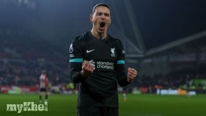 Virgil Van Dijk Commends Darwin Nunez For Late Brace In Liverpool's Victory Over Brentford