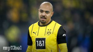 Donyell Malen Transfers To Aston Villa From Borussia Dortmund To Boost Attack