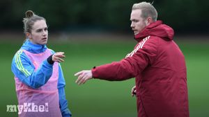 Jonas Eidevall Reveals Difficult Decision Between Miedema And Caldentey Due To Budget Constraints
