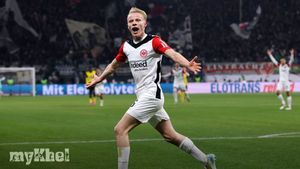 Eintracht Frankfurt Secures 2-0 Victory Over Borussia Dortmund Amidst Ongoing Crisis