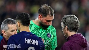 Gianluigi Donnarumma Poised For Paris Saint-Germain Return In Trophee Des Champions Against Monaco