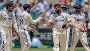 IND vs AUS: BCCI officials are not happy with India Support Staff, can take Action