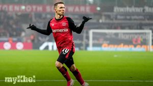 Leverkusen Triumphs 1-0 Against Mainz Thanks To Grimaldo's Stunning Free Kick
