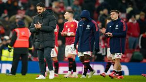 Manchester United manager Ruben Amorim apologizes for ‘Worst Team’ comment