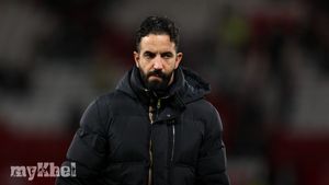 Gary Neville Highlights Ruben Amorim's Challenges Before Manchester United Faces Liverpool