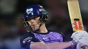 Who is Mitchell Owen? Hobart Hurricanes Player scores Joint-Fastest Century on BBL 2025 Final