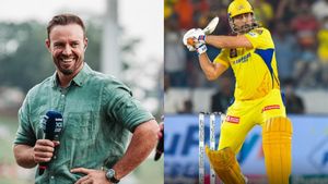 'He Reminds Me Of MS Dhoni' : AB de Villiers Backs Delhi Capitals Batter To Showcase '360 Degree' Skills In SA20