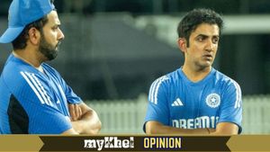 Cricket GOSSIP sells, BCCI can stop it by having a professional media manager