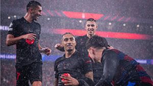 UCL : Barcelona Script Stunning Comeback, Beat Benfica 5-4 In Champions League- WATCH