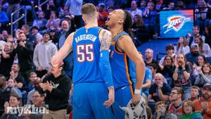Oklahoma City Thunder Set Franchise Record With 13th Consecutive Win Against Los Angeles Clippers