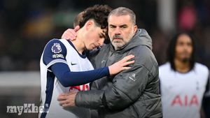 Postecoglou Acknowledges Spurs' Struggles And Emphasises Urgency In Upcoming Transfer Window