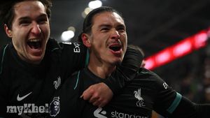 Premier League MD22: Liverpool Triumphs Late While Arsenal Faces Frustration Against Aston Villa
