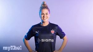 Manchester City Strengthens Defence With Signing Of Rebecca Knaak From FC Rosengard