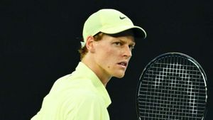 Australian Open: Slick Jannik Sinner sails into last 16