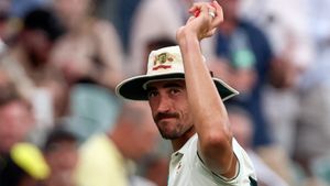 Mitchell Starc Joins Elite List, Becomes Fourth Australian to Claim 700 Wickets in International Cricket