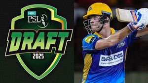 PSL Draft 2025: Two Big Overseas Stars pull out days before draft - Report