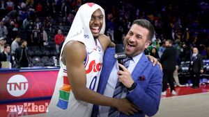 Tyrese Maxey Scores 43 Points To Lead Short-Handed 76ers Past Lakers