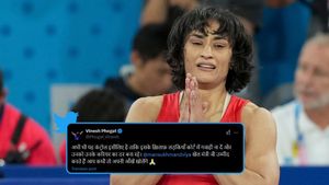 Vinesh Phogat Slams WFI for Running Office from Brij Bhushan Singh Residence Amid Controversy