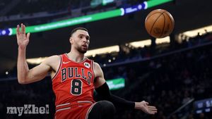 Chicago Bulls Coach Billy Donovan Commends Zach LaVine's Risk-Taking In Victory Over Clippers