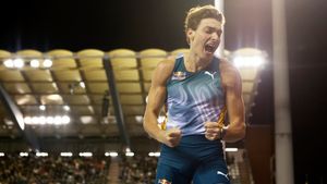 Record-Breaking Pole Vaulter Armand Duplantis Sets Meet Record in In Season-Opener at ISTAF Indoor