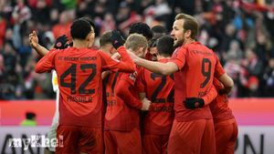 Bayern Munich Secures 4-3 Victory Against Holstein Kiel Thanks To Harry Kane's Record-Breaking Brace