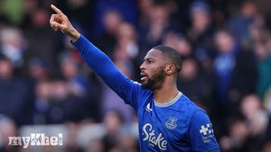 Beto Shines With Brace As Everton Thrashes Leicester City 4-0 Under Moyes' Leadership