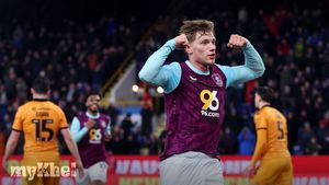 Burnley, Sheffield United And Sunderland Secure Wins To Stay Competitive In Championship Top-Two Race