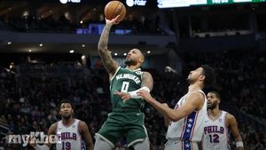 Damian Lillard Scores Season-High 43 Points As Bucks Defeat 76ers In Close Match