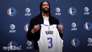 Davis Commits To Revitalising Dallas Mavericks Fans After Doncic's Trade To Lakers