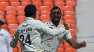 Kerala enter historic Ranji Trophy final after dramatic first innings lead over Gujarat