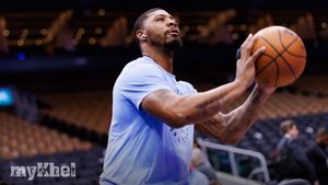 Kevin Durant Remains With Phoenix Suns Amidst NBA Trade Deadline Activity