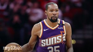 Kevin Durant Discusses His Decision To Decline Trade Back To Golden State Warriors