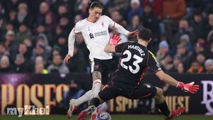 Liverpool's Arne Slot Disappointed With Draw Against Aston Villa Despite Entertaining Match