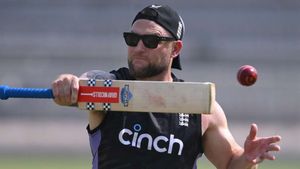 Brendon McCullum hoping injury-hit England can benefit from 'tough lesson' in India