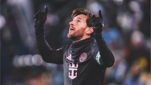 Lionel Messi scores winning goal in freezing cold as Inter Miami beat Kansas