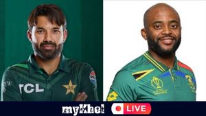 Pakistan vs South Africa Score Highlights, Tri Nation Series: PAK Beat SA By 6 Wickets, Meet NZ In Final