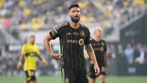 Olivier Giroud's Home Burgled, $500,000 Worth of Jewelry Stolen: Report