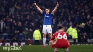 Moyes Celebrates Dramatic Equaliser In Final Goodison Derby Against Liverpool