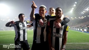 Newcastle United Edges Birmingham City 3-2 In FA Cup Thriller With Joe Willock's Brace